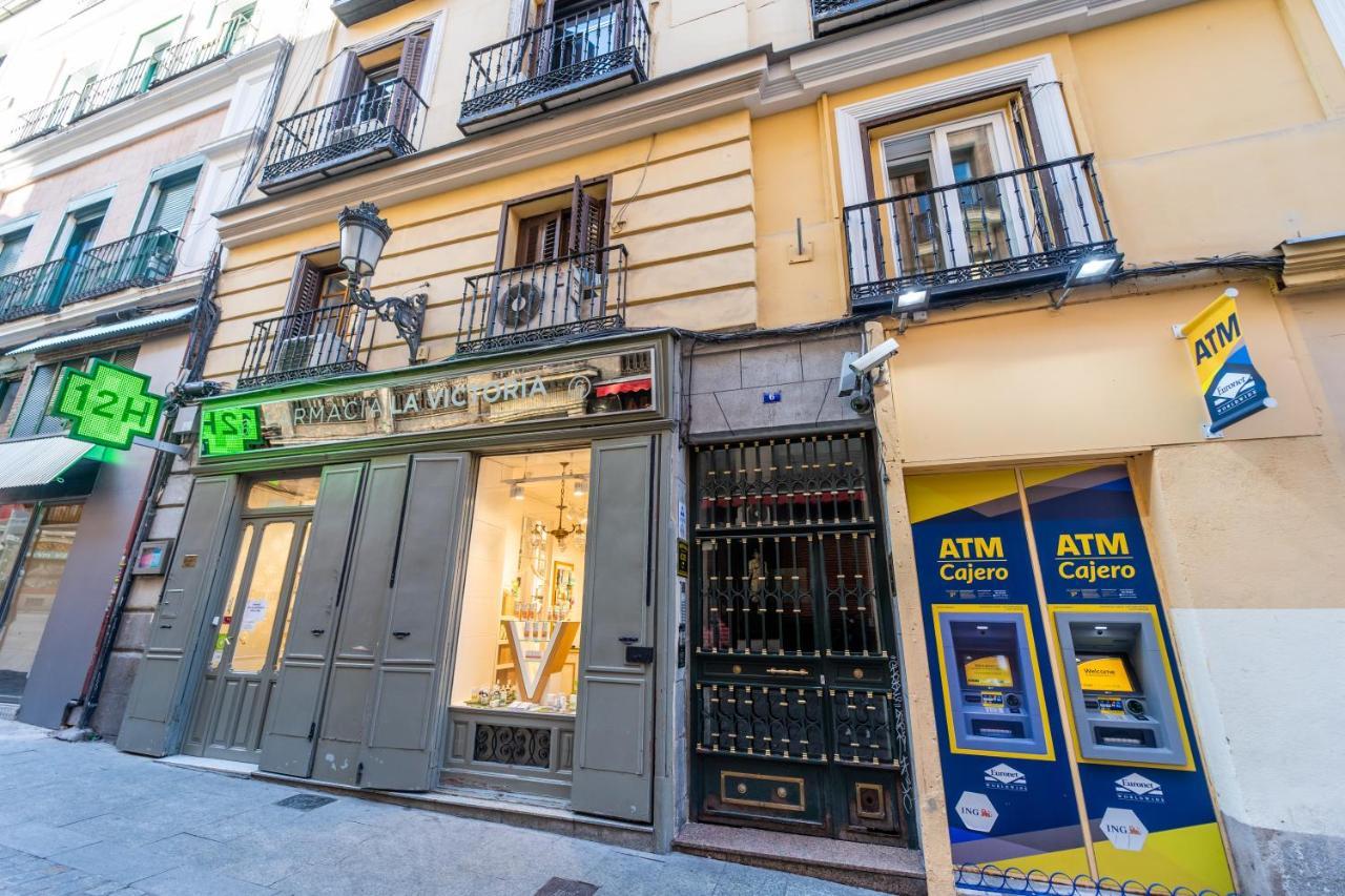 Hostal Matheu Madrid Exterior photo